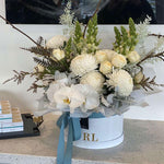 Load image into Gallery viewer, Tiffany